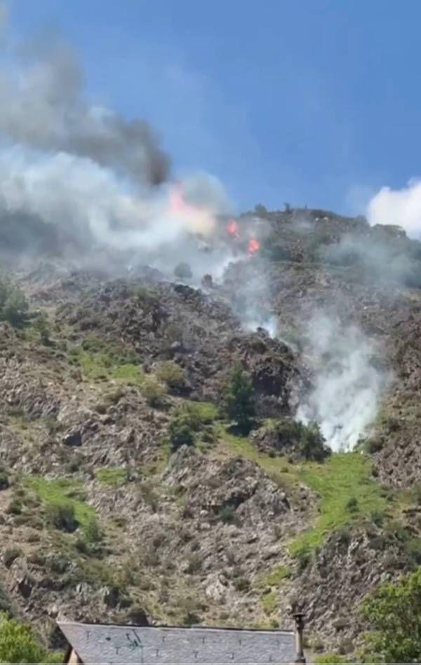 Declarat un incendi en una zona de difícil accés a Isil, al Pallars Sobirà