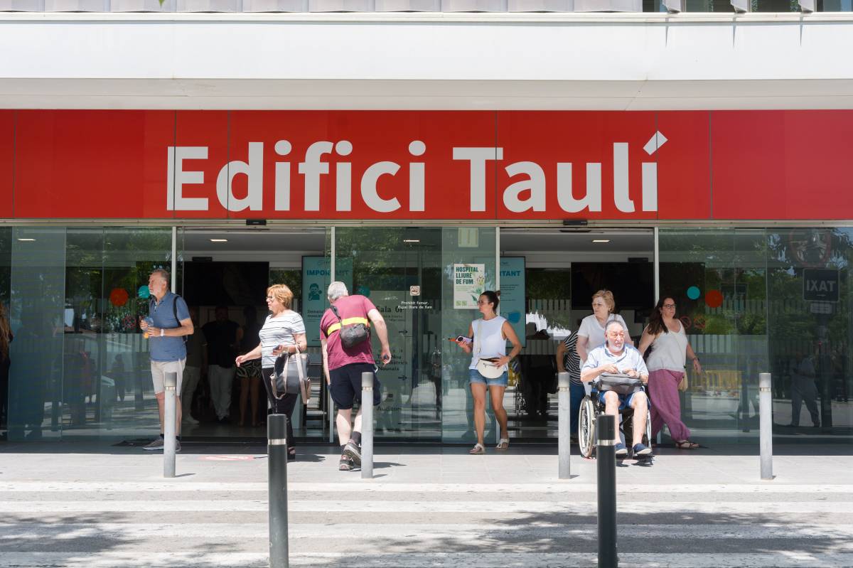 El “no” dels metges a fer hores extres es fa notar al Parc Taulí: "S'estan deixant de fer proves i intervencions"