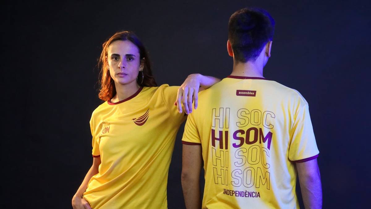 «Hi soc. Hi som. Independència»: així és la samarreta de l'ANC per a la Diada