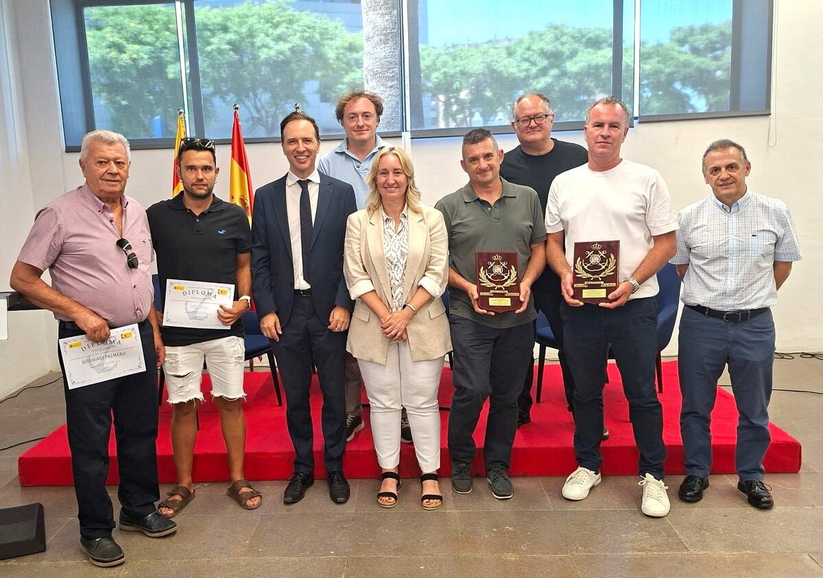 Capitania Marítima de Tarragona reconeix quatre pesquers ebrencs per la seua seguretat a bord