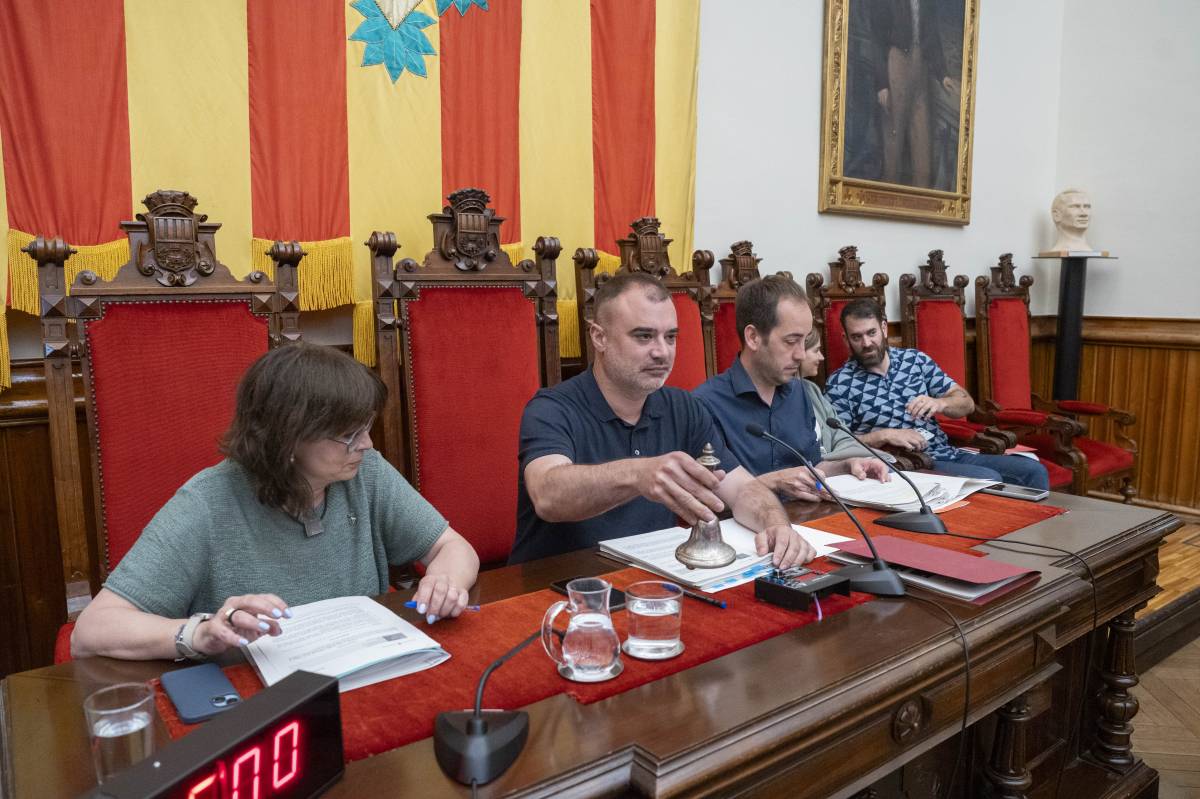 L’equip de govern forja un front comú contra els talls de llum i gas a les famílies vulnerables