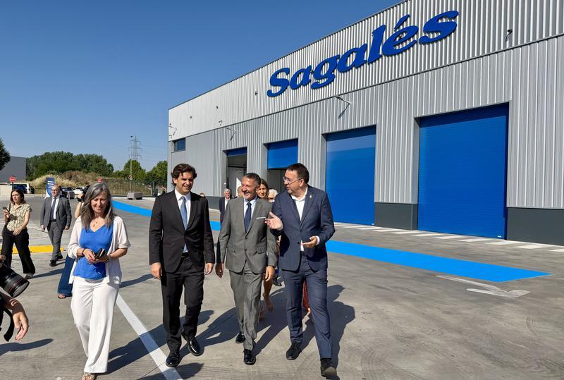Sagalés estrena centre operatiu i cotxeres sostenibles a Vic