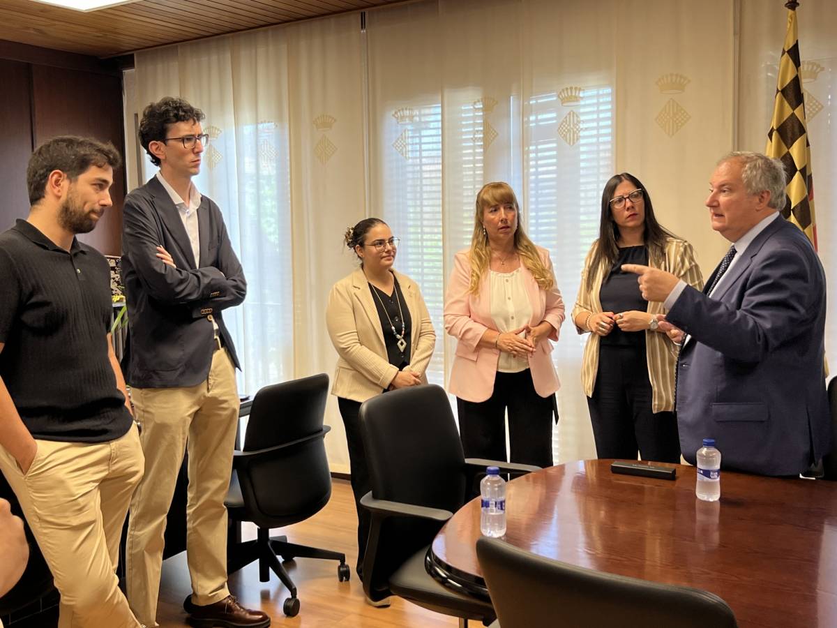 El ministre Jordi Hereu visita Balaguer per conèixer de prop la realitat institucional i econòmica