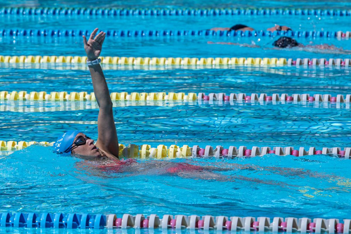 La piscina exterior de Can Llong a vessar