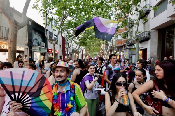 FOTOS | El dia de l’Orgull LGTBI+ s’inicia amb una manifestació