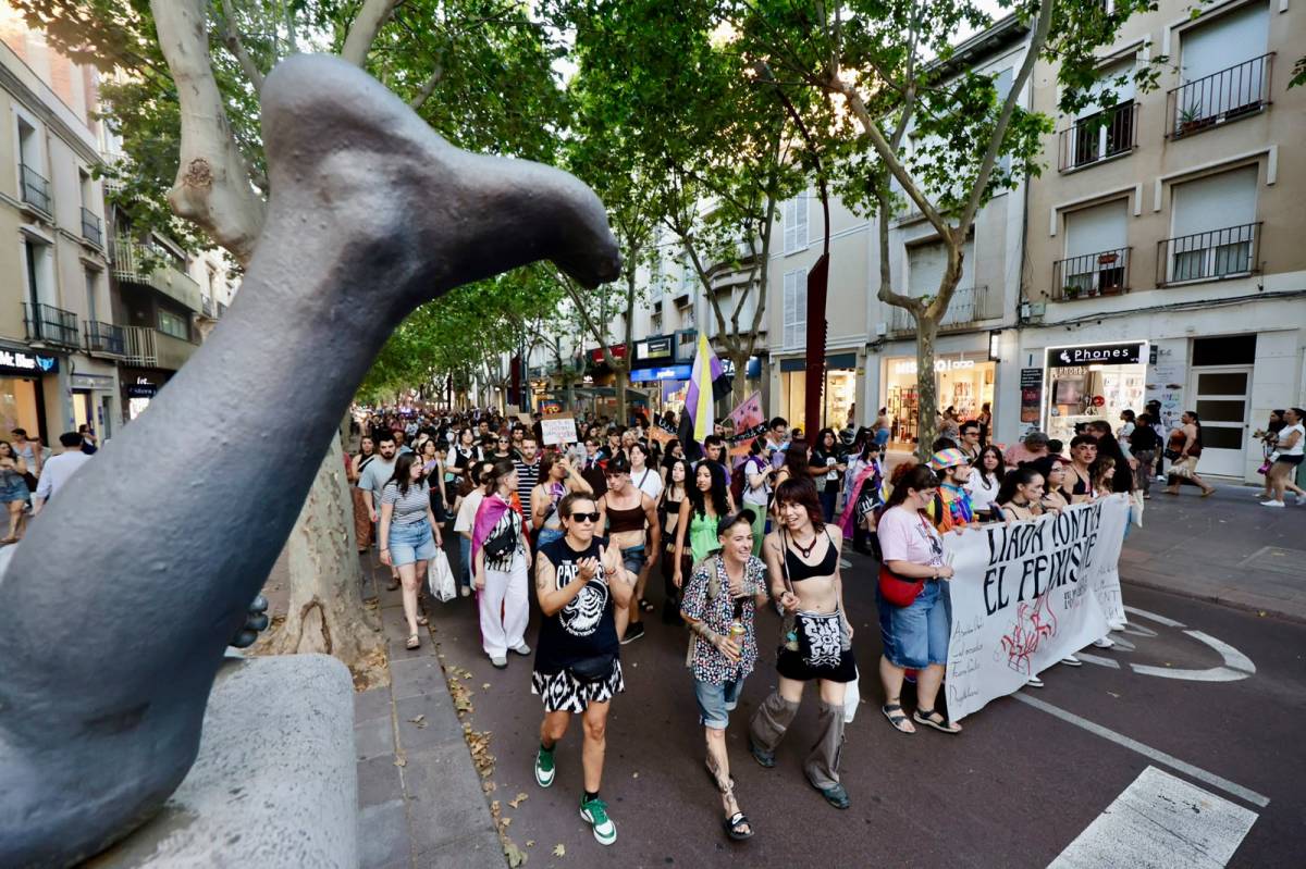 Manifestació del dia de l'Orgull LGTBI+ - Juanma Peláez
