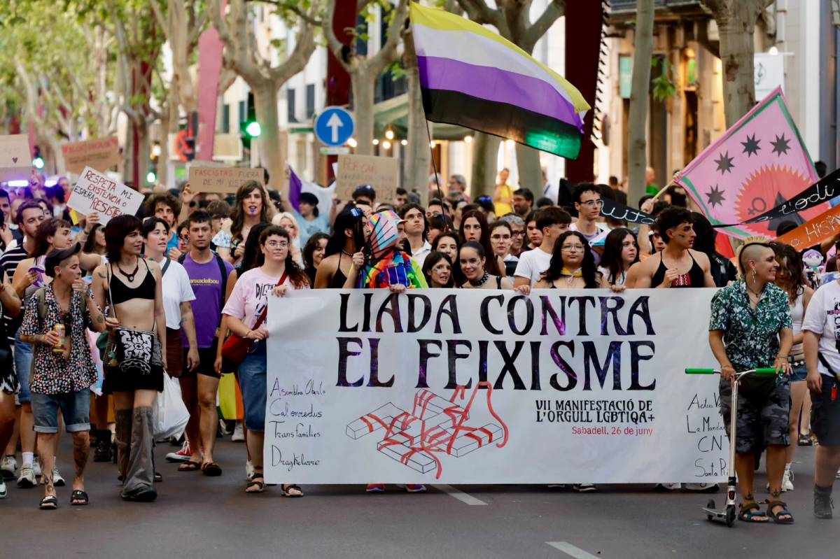 Manifestació del dia de l'Orgull LGTBI+ - Juanma Peláez
