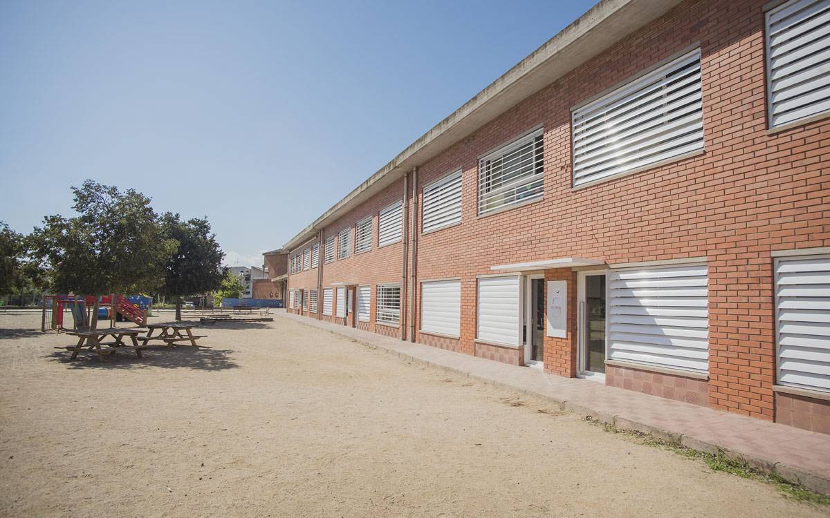 Sant Fruitós renovarà aquest estiu els banys de primària de l'escola Monsenyor Gibert