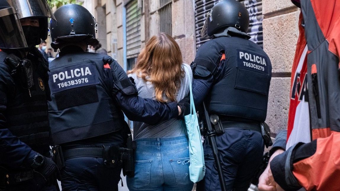Catalunya continua líder en desnonaments a l'Estat, amb gairebé 4.000 fins al juny