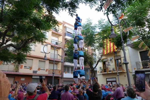 Els Castellers de Terrassa estrenen castells a Tarragona abans de la Festa Major