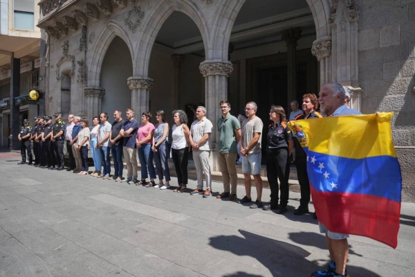 Terrassa se suma al dol per les víctimes dels terratrèmols a Veneçuela amb un minut de silenci
