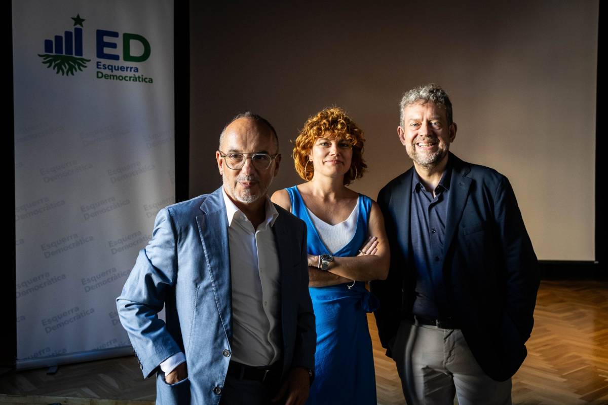 Campuzano i Álvaro, amb Alamany, en la presentació d`Esquerra Democràtica