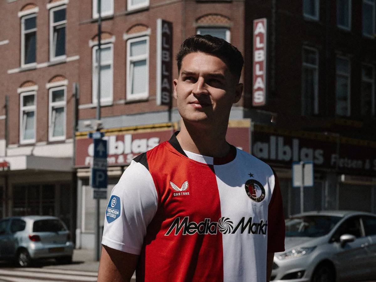 Mika Mármol fitxa pel Feyenoord
