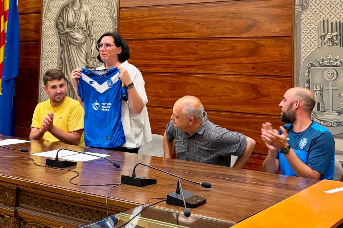 Reconeixement al CF Solsona femení - Aj Solsona Reconeixement al CF Solsona femení