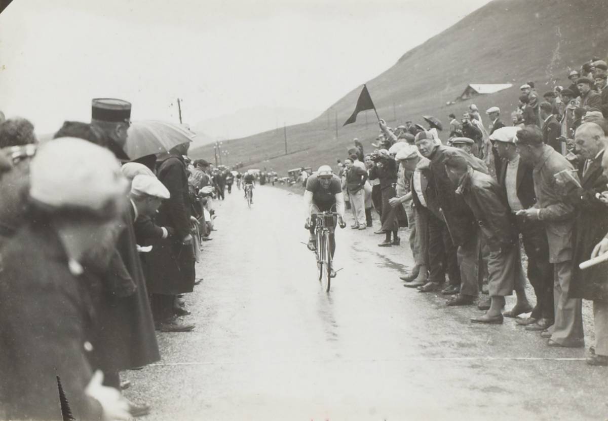 Federico Ezquerra durant el Tour de França de 1936 - Agence Rol - Bibliothèque nationale de France Federico Ezquerra durant el Tour de França de 1936