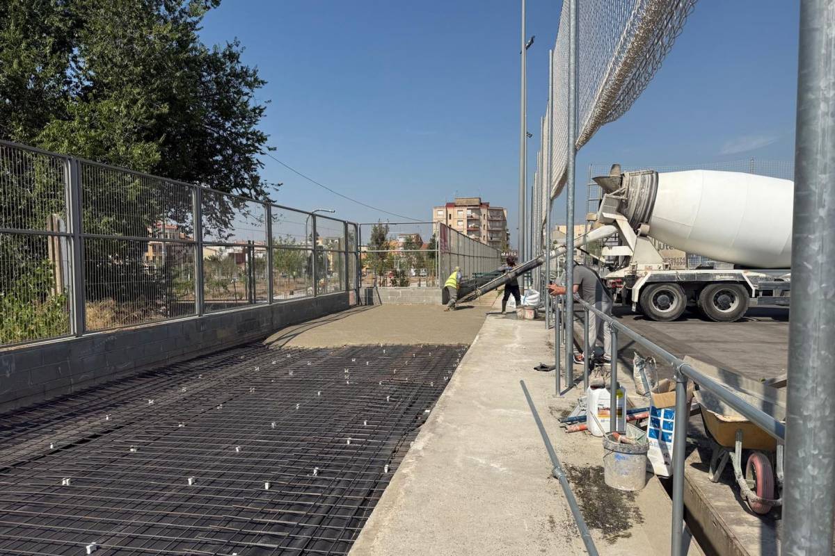 Una gespa pionera per al Sant Pere Nord