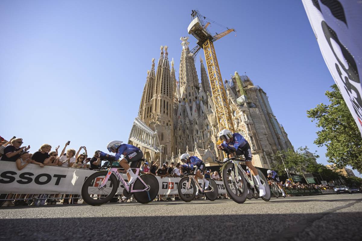 El Tour converteix de nou la Sagrada Família en aparador a la vora del col·lapse