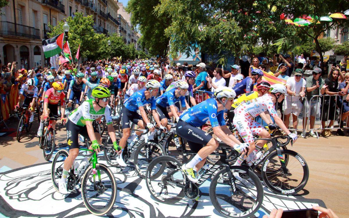 Tarragona es bolca amb el Tour de França i viu amb un passió un dia històric per a la ciutat