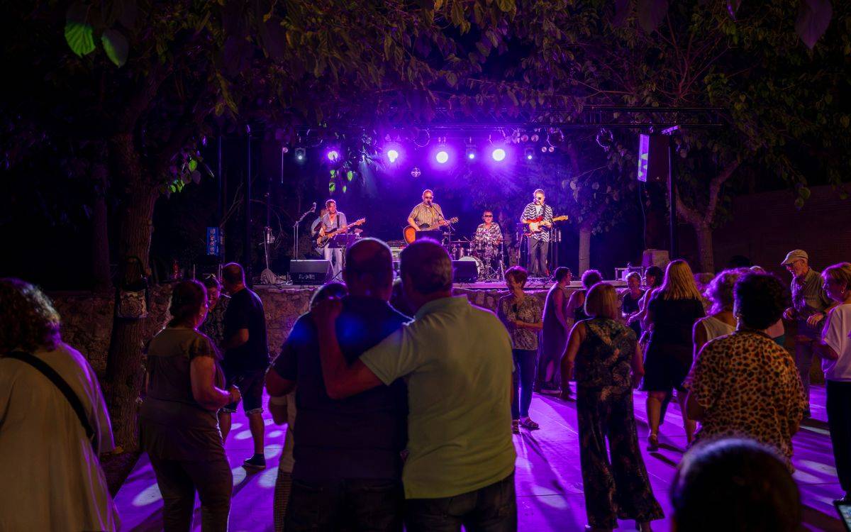 La Granja dels Frares del Morell reuneix centenars de persones en la celebració de la seva festa