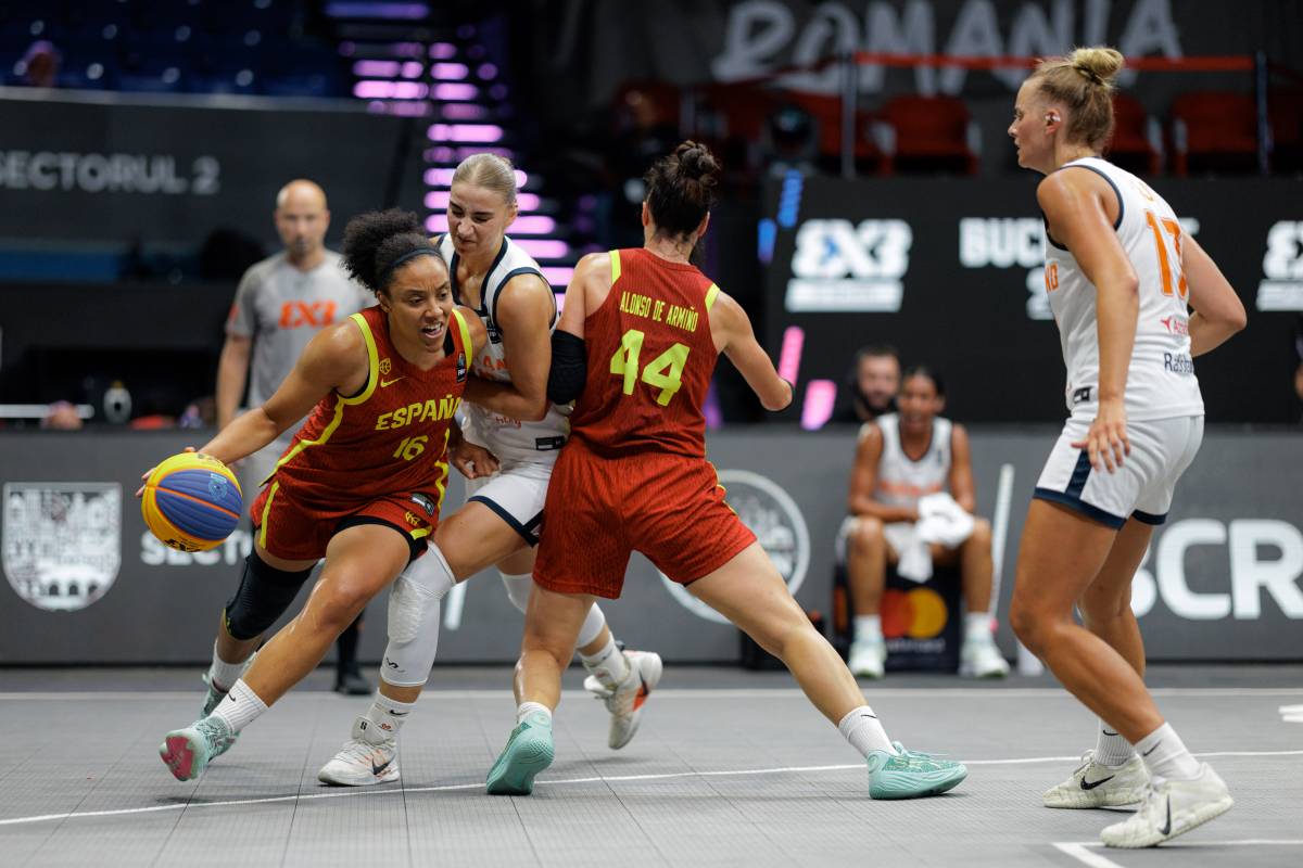 Oma, en una acció del duel de semifinals davant dels Països Baixos - Oma, en una acció del duel de semifinals davant dels Països Baixos