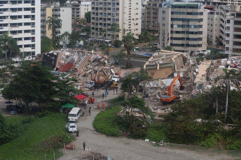 Vista aèria de La Guaira, a Veneçuela, després del doble terratrèmol on s'observen destrosses en diversos edificis - ACN