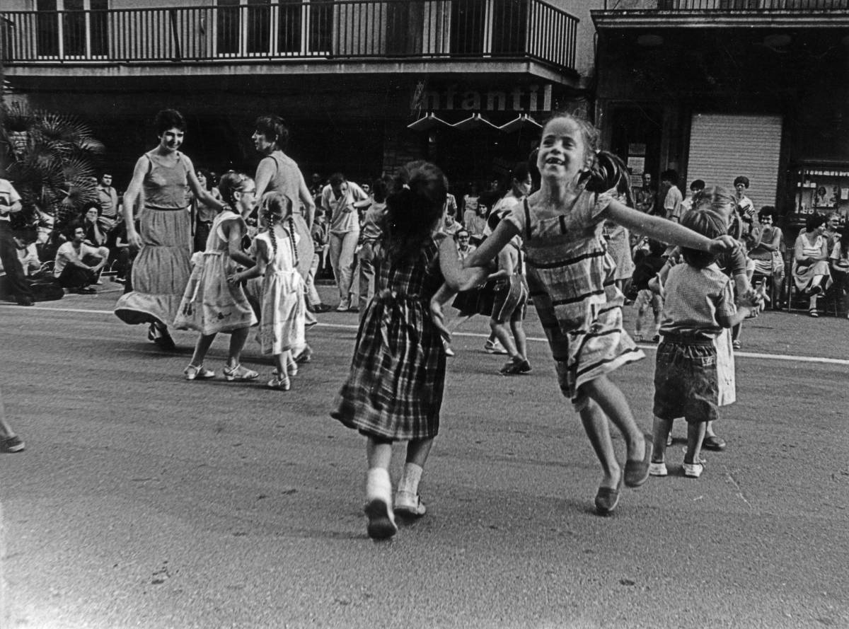 Una festa i uns infants molt alegres