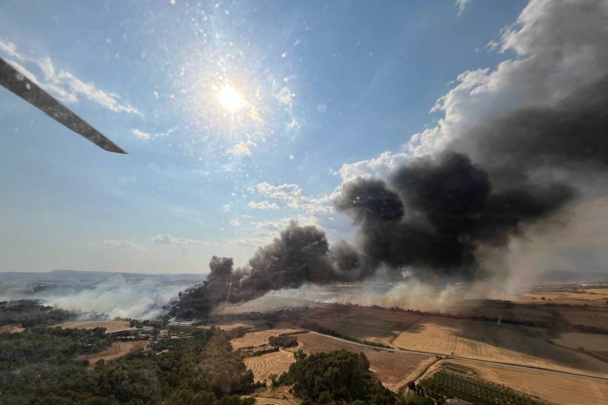 L'incendi de Navarcles talla l'Eix Transversal