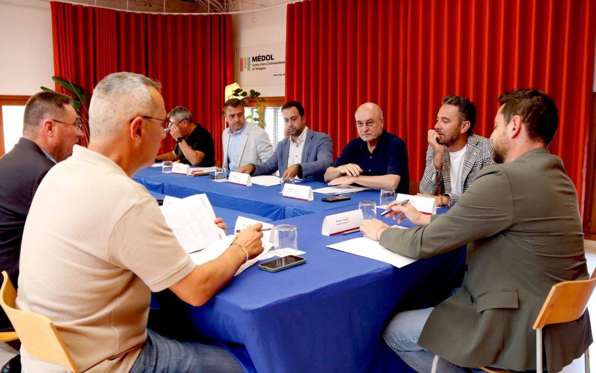 Els alcaldes del Camp de Tarragona reclamen «transparència» a Dow davant els acomiadaments
