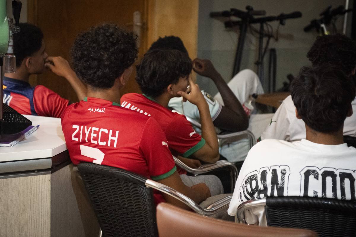 El bar Fresh durant el Marroc-França del Mundial 2026 - Pol Ortega