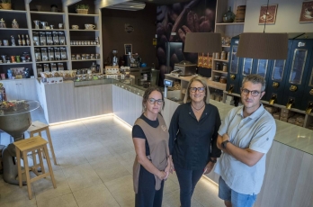 Cafès Prats Mercader, botiga de barri: 
