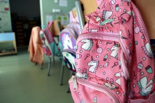 Infermeres a l'escola: el pla perquè els docents no hagin de fer cures sanitàries complexes