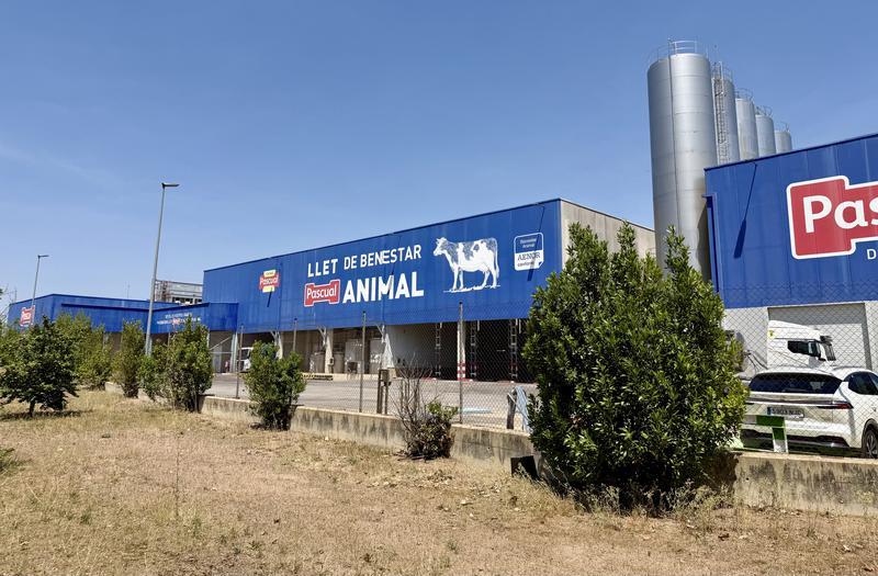 Els treballadors de Leche Pascual a Gurb desconvoquen la vaga i la protesta a Madrid