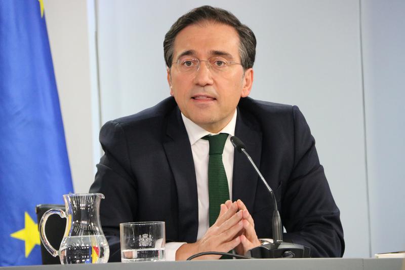 El govern espanyol diu que «treballarà incansablement» fins a aconseguir l'oficialitat del català a Europa