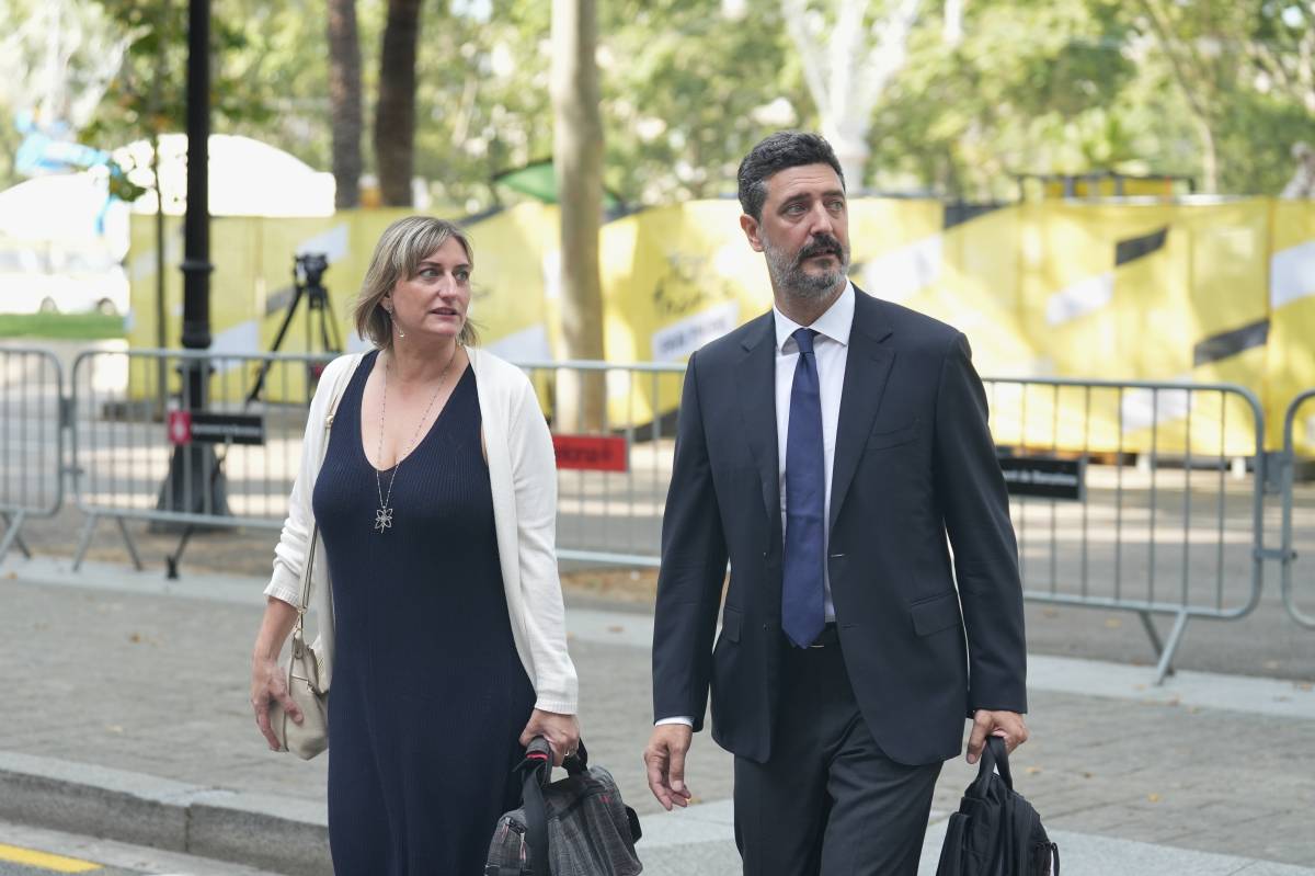 La Fiscalia retira l'acusació contra Vergés i Argimon per la vacunació de policies