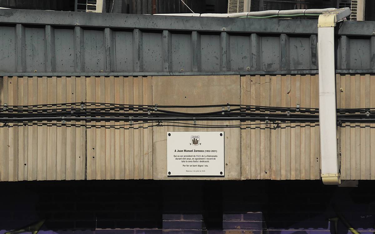 La vídua de Juan Manuel Zornoza titlla d'«homenatge de compromís» la placa a la memòria del seu marit
