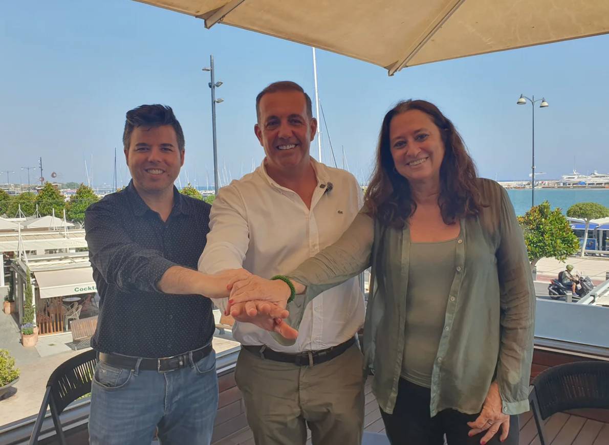 El grup municipal de Junts a Cambrils es passa en ple a Aliança Catalana