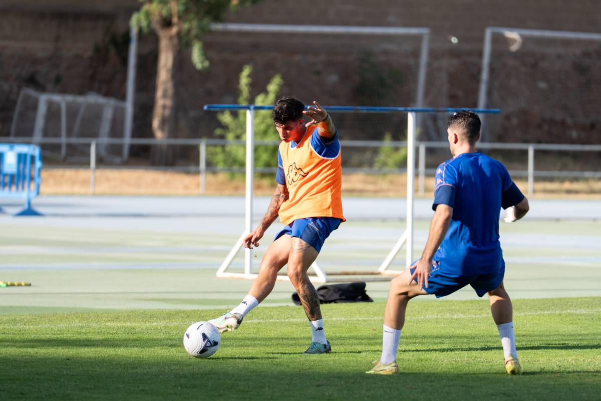 Primer entrenament del CES amb els jugadors de l'ascens a Sant Oleguer - 