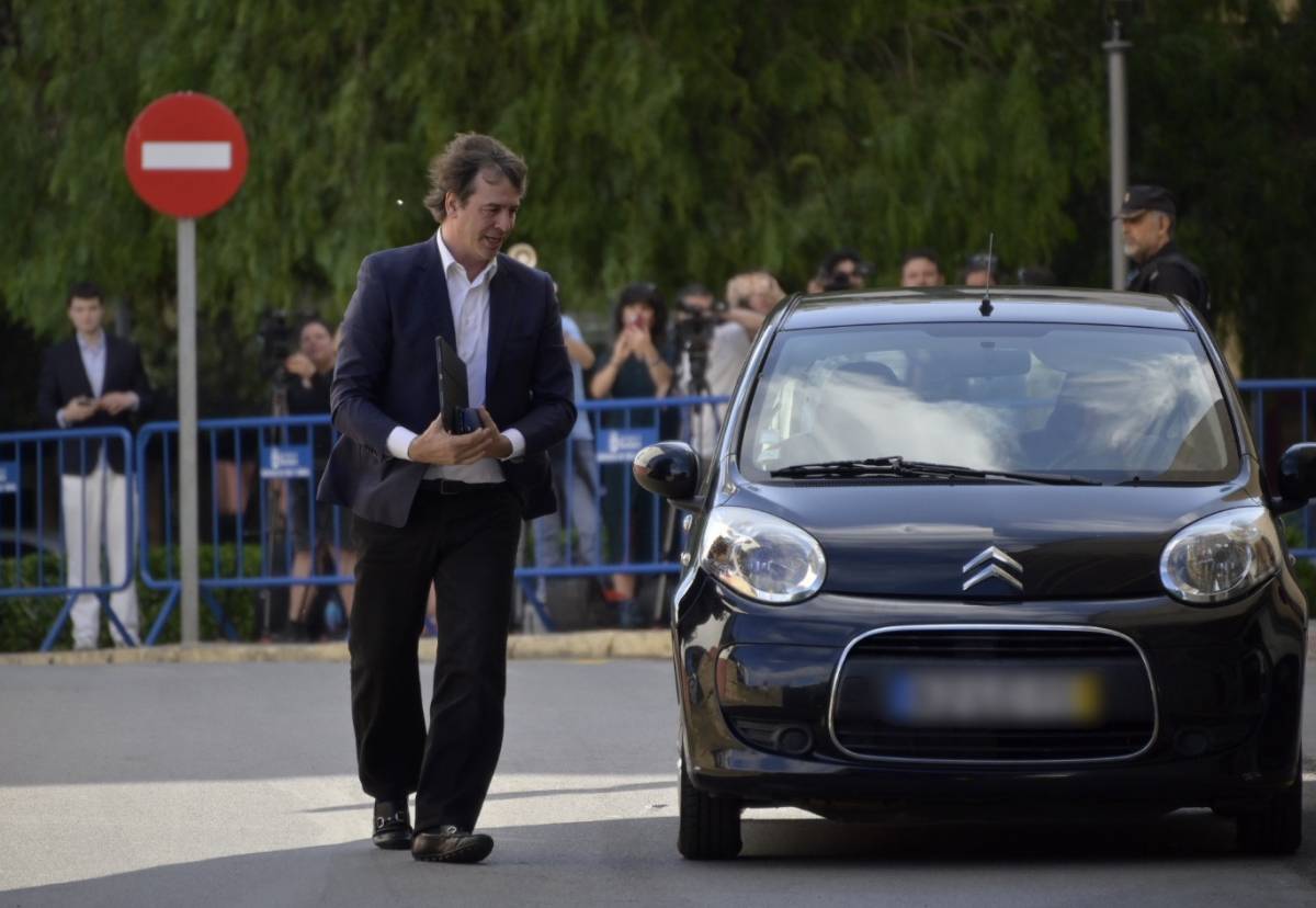 Condemnat a nou anys d'inhabilitació el germà de Pedro Sánchez