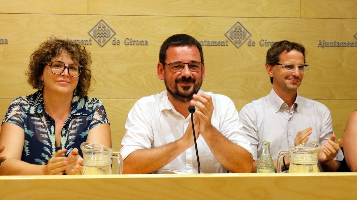 Salellas acusa Junts de «donar ales» al PSC i Aliança amb la marxa del govern de Girona