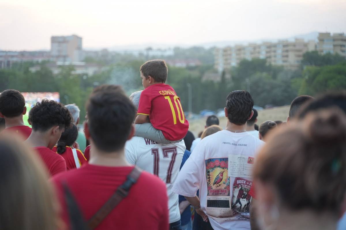 La semifinal a la pantalla gegant - La semifinal a la pantalla gegant