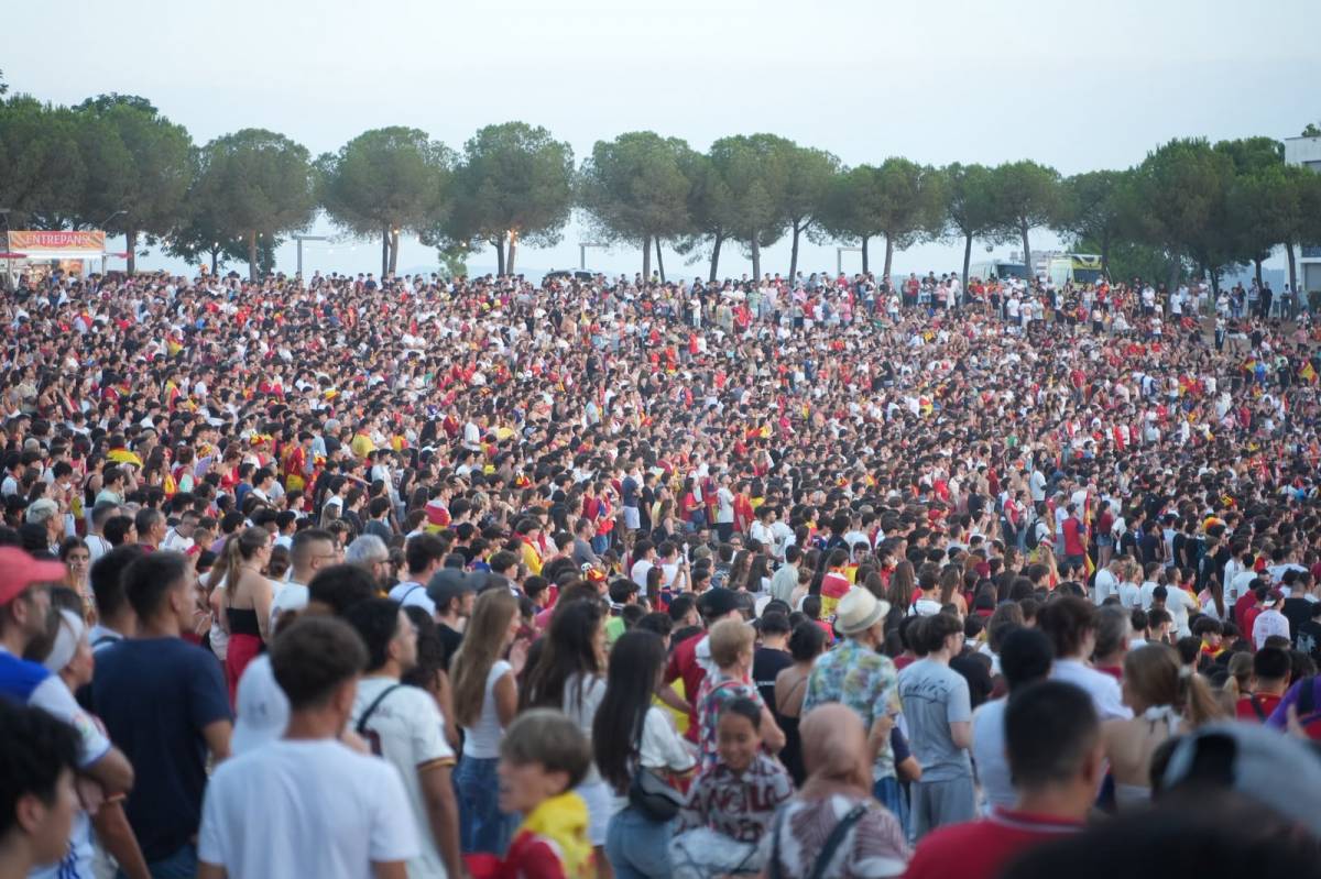 La semifinal a la pantalla gegant - La semifinal a la pantalla gegant