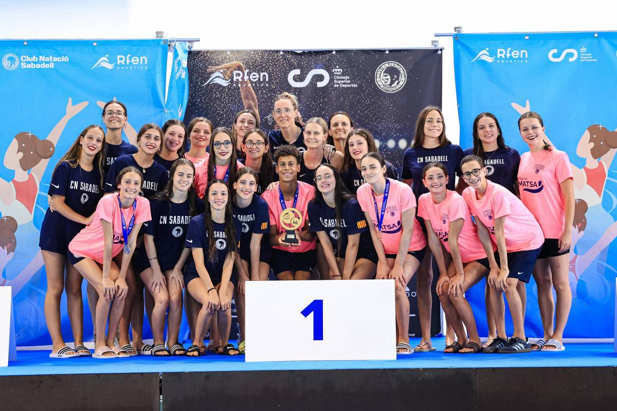 FOTOS | Doble campionat d'Espanya de natació artística pel CN Sabadell 