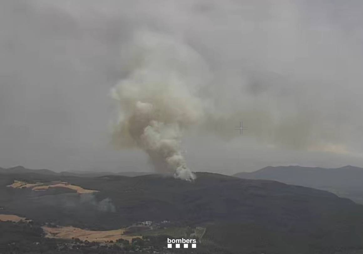 Nou incendi a l'Alt Camp en el pic de l'onada de calor a Catalunya
