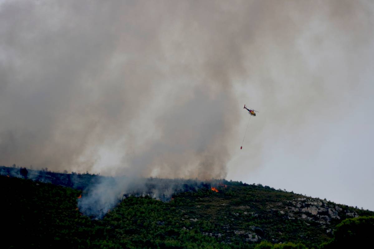Tarda molt complicada amb incendis a l'Alt Camp i al Moianès