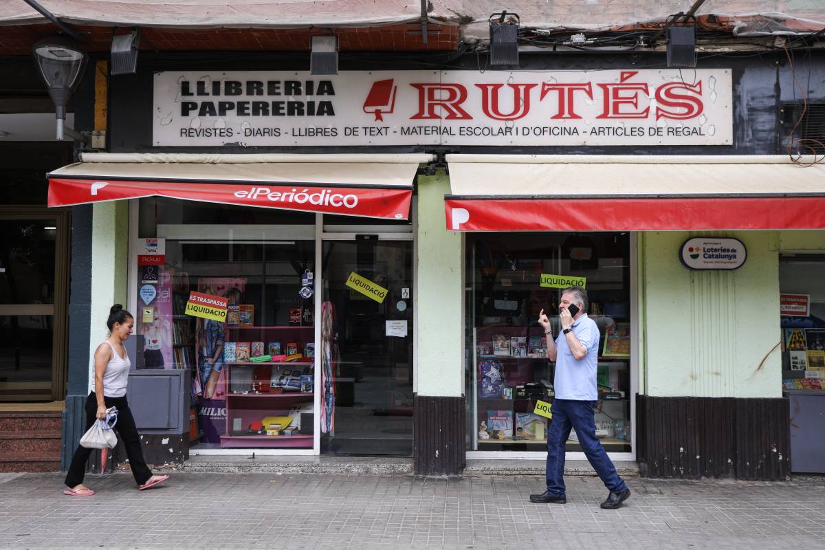 La família Rutés s`acomiada de la seva llibreria 