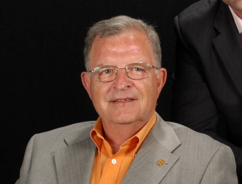 Dol al CN Sabadell per la mort de Carles Ruiz, president de l'entitat del 2003 al 2011