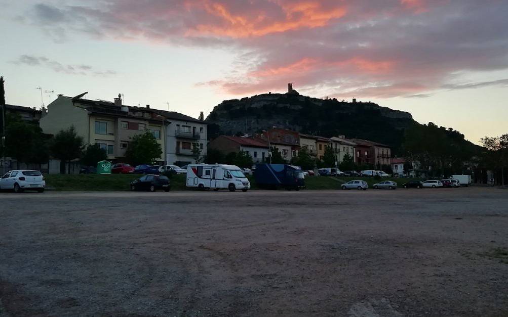 Troben el cos sense vida d'una persona a l'interior d'una autocaravana a Tona