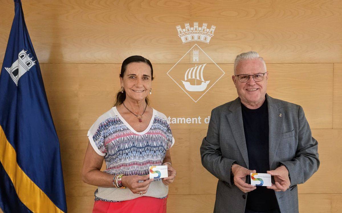 L'Ajuntament de Salou presenta la Targeta Ciutadana: un eina per facilitar l'accés als serveis municipals