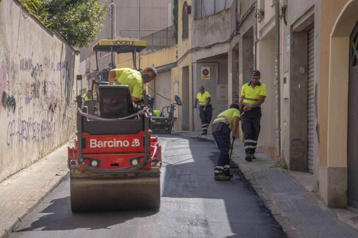 Terrassa destina prop de 740.000 euros a renovar l'asfalt en vuit punts de la ciutat