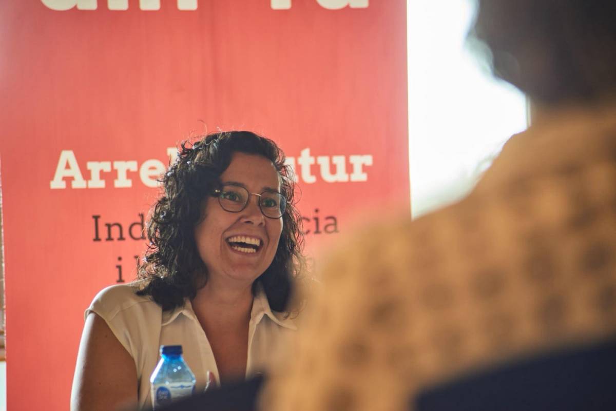 Maria Vila, primera candidata d'Alhora per a les municipals